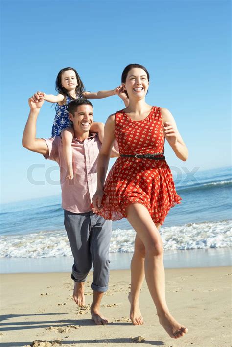 Familie Spa Am Strand Stock Bild Colourbox