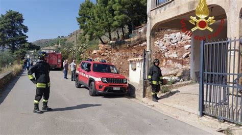 Crolla Il Solaio E Cade Nel Vuoto Operaio Muore Nel Palermitano