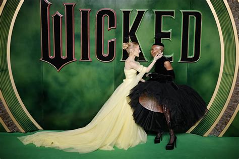 La película Wicked lidera la taquilla mundial del fin de semana