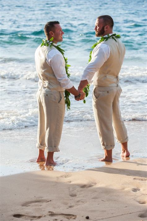 Real Weddings Real Wedding Photos Lgbt Wedding Gay Wedding Gay Wedding Photos