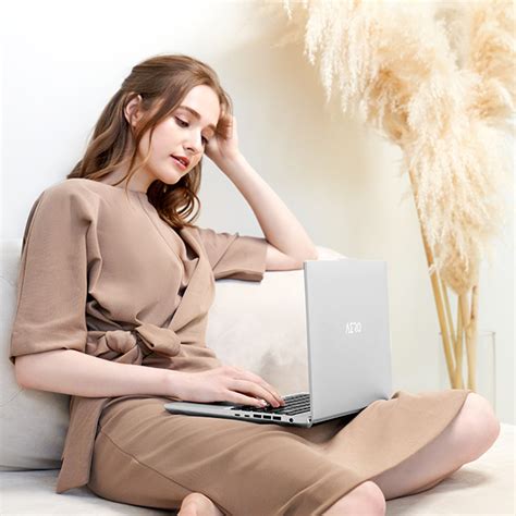 Aero 17 Intel 12th Gen Key Features Laptop Gigabyte Global
