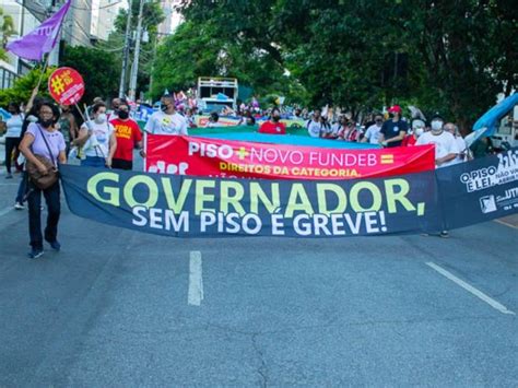 Justi A Determina O Fim Da Greve Dos Professores Em Minas Portal