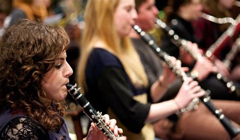 15 Best Clarinet Players of All Time - Singersroom.com