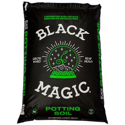 Black Magic 15 Cu Ft Potting Soil 1010172459 The Home Depot