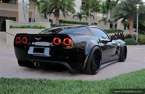 Chevrolet Corvette Gets Extreme Style Zr1 Widebody Kit Autoevolution