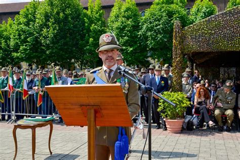 Il generale Enrico Fontana è il nuovo comandante della brigata alpina