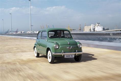 SEAT 600: One Cute Car | shinymetalboxes