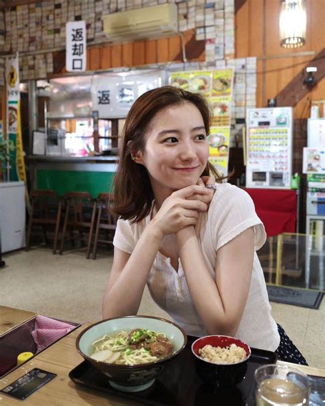 高田里穂さんのインスタグラム写真 高田里穂instagram 「okinawa 5days 🏝️🐬💛 楽しくて美味しくて、幸せ旅でし