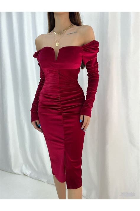 Secret Passion Lingerie Yeni Sezon Kadife Kumaş Göğüs Dekolteli Sırt