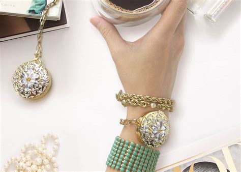 10 Wearable Tech Ts For The Fashionistas In Your Life Jewelry