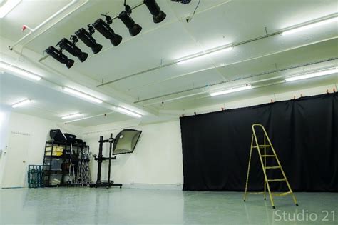 Studio 21, Kwun Tong - Fully equipped with professional shooting ...