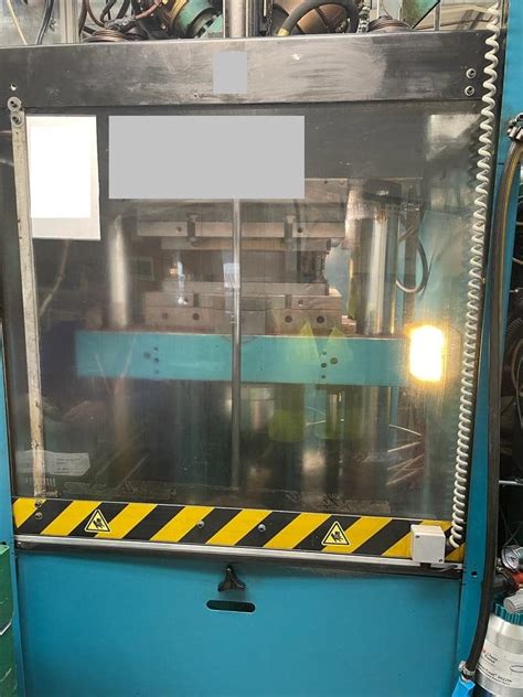 Rep B Injection Moulding Machine Isaacs Machinery