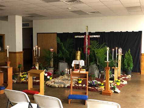 Holy Thursday Altar Of Repose St John The Evangelist Catholic Church