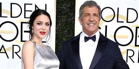 Mel Gibson Y Rosalind Ross Se Convierten En Padres De Su Primer Hijo En