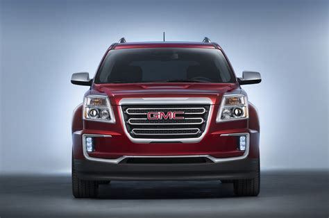 2016 Gmc Terrain Debuts In New York With Subtle Updates Carscoops