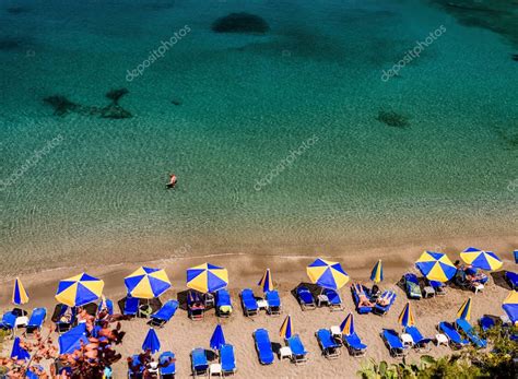 Hermoso Pueblo Griego Bali Con Incre Bles Playas Y Vistas De La Isla De