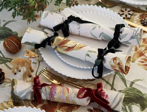 Easy To Make No Sew Reusable Fabric Christmas Crackers Melanie