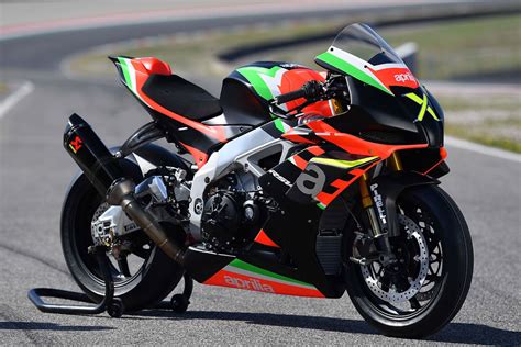 Exclusif L Aprilia Rsv Xtrenta Chevaux Pour Kilos Actu Moto