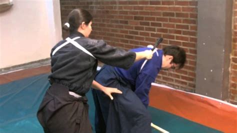 Ogawa Ryu TessenJutsu - Nihon Me Training - YouTube