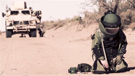 Army Hiring Days 89d The Us Army Has 150 Career Fields To Choose