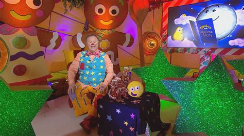 Cbeebies Bedtime Stories K O Mr Tumble The Gingerbread Man Bbc