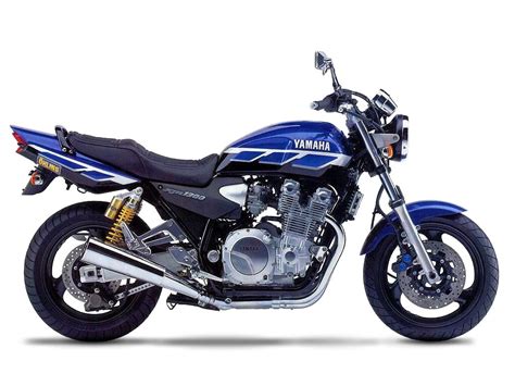 Review Of Yamaha XJR 1300 SP 1999 Pictures Live Photos Description