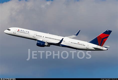 N721TW Boeing 757 231 Delta Air Lines David Lee JetPhotos