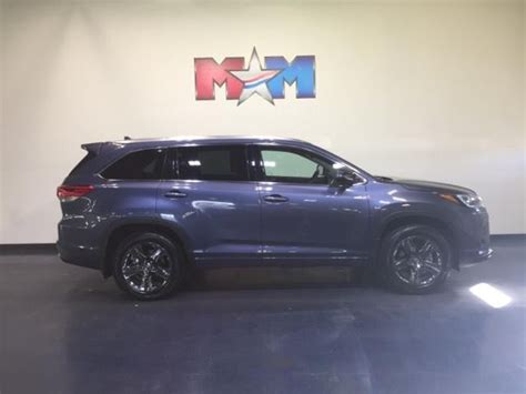 Shoreline Blue Pearl Toyota Highlander