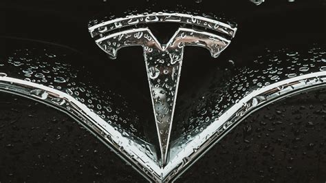 Tesla S Tsla Stock Price Rises By After The Stock Split Is