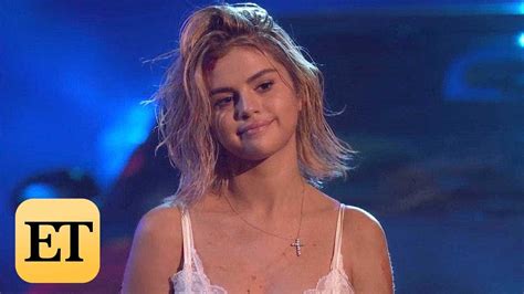 Selena Gomez Delivers Emotional First Performance Of Wolves At The