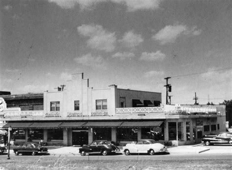 Baltimores Oriole Tower Drive In Circa 1950s Baltimore City