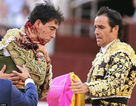 Horrifying Moment Bullfighter Is Gored In The Neck In Madrid Matador