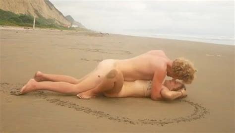 Travelingcouple Beach Sunset Fuck Thothub