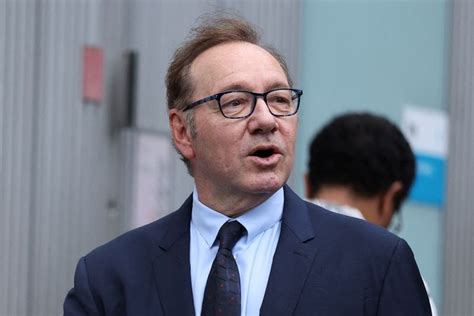 Kevin Spacey accusers came forward to tell the truth, prosecutors tell London trial