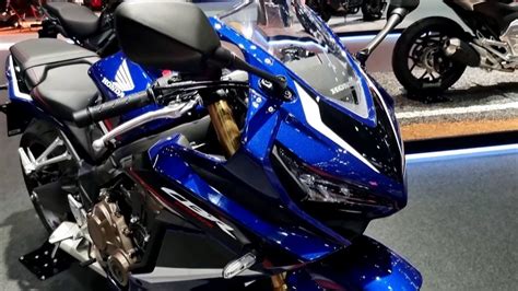 New 2022 Honda Cbr650r Pearl Spencer Blue Walkaround Youtube