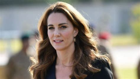 Kate Middleton abandona el Palacio de Buckingham en medio del escándalo