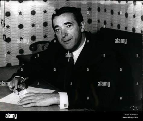 Mr Robert Maxwell Hi Res Stock Photography And Images Alamy