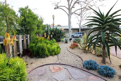 California Heights Craftsman Xeriscape Eclectic Landscape Los