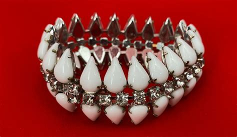 Kramer Of New York Vintage Rhinestone Milk Glass Gem