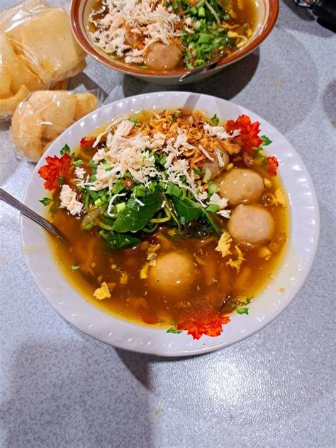 Lomie Bakso Review Novita Purnamasari Di Restoran Lomie Bakmie Imam