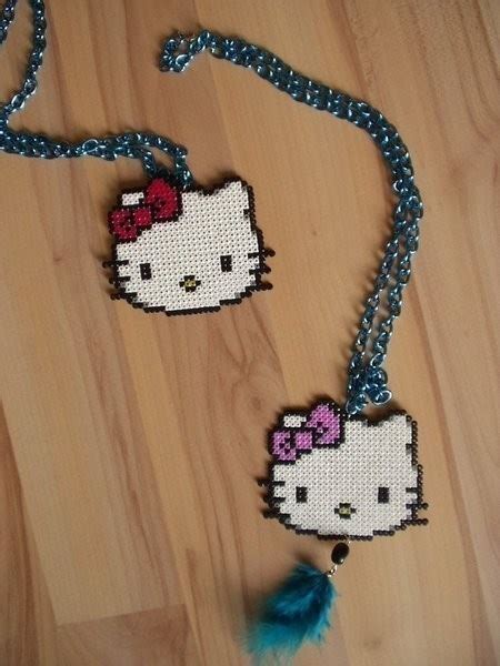 Super Cute Hello Kitty Pixel Necklace · A Pegboard Bead Pendant