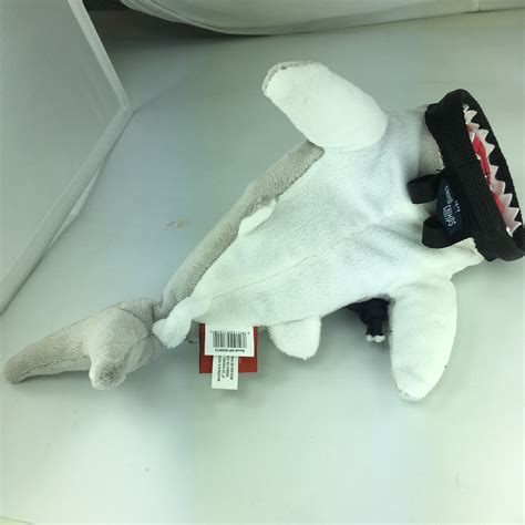 Shark Chalk Bag Crimp Chimps