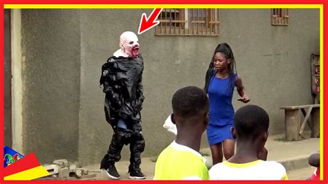 😂😅😂the Man With The False Mask Funny Scary Prank Craziest Reactions