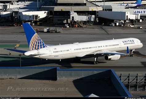 N United Airlines Boeing Wl Photo By Subing Id