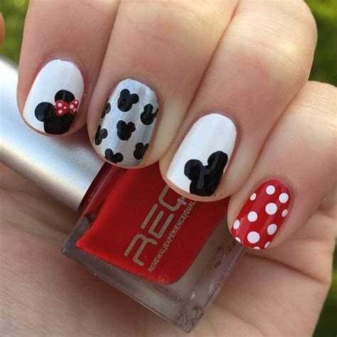 21 Super Cute Disney Nail Art Designs Stayglam