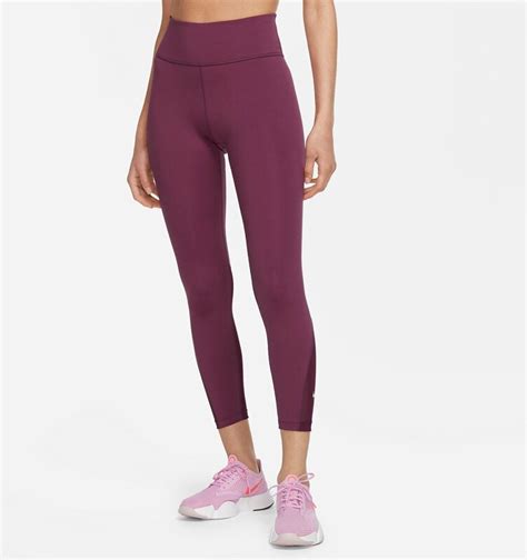 Sportartikel & Sportbekleidung im OnlineShop | INTERSPORT