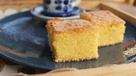 Cornmeal Cake