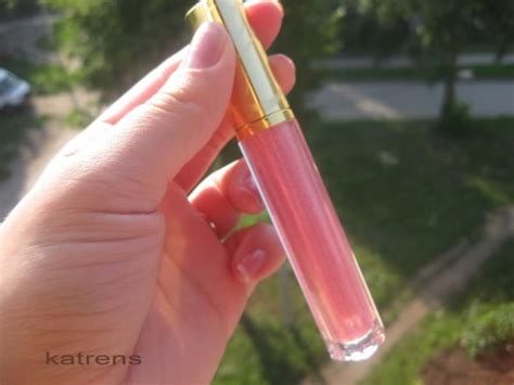 Самый блестящий из блестящих... Блеск для губ Estee Lauder Pure Color ...