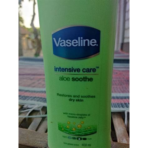 Jual Vaseline Intensive Care Aloe Soothe Ml Ijo Shopee Indonesia