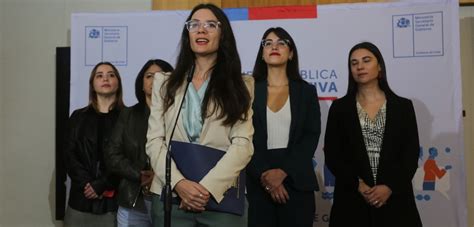 Camila Vallejo Responde A Cr Ticas De Las Isapres Siguen Planteando